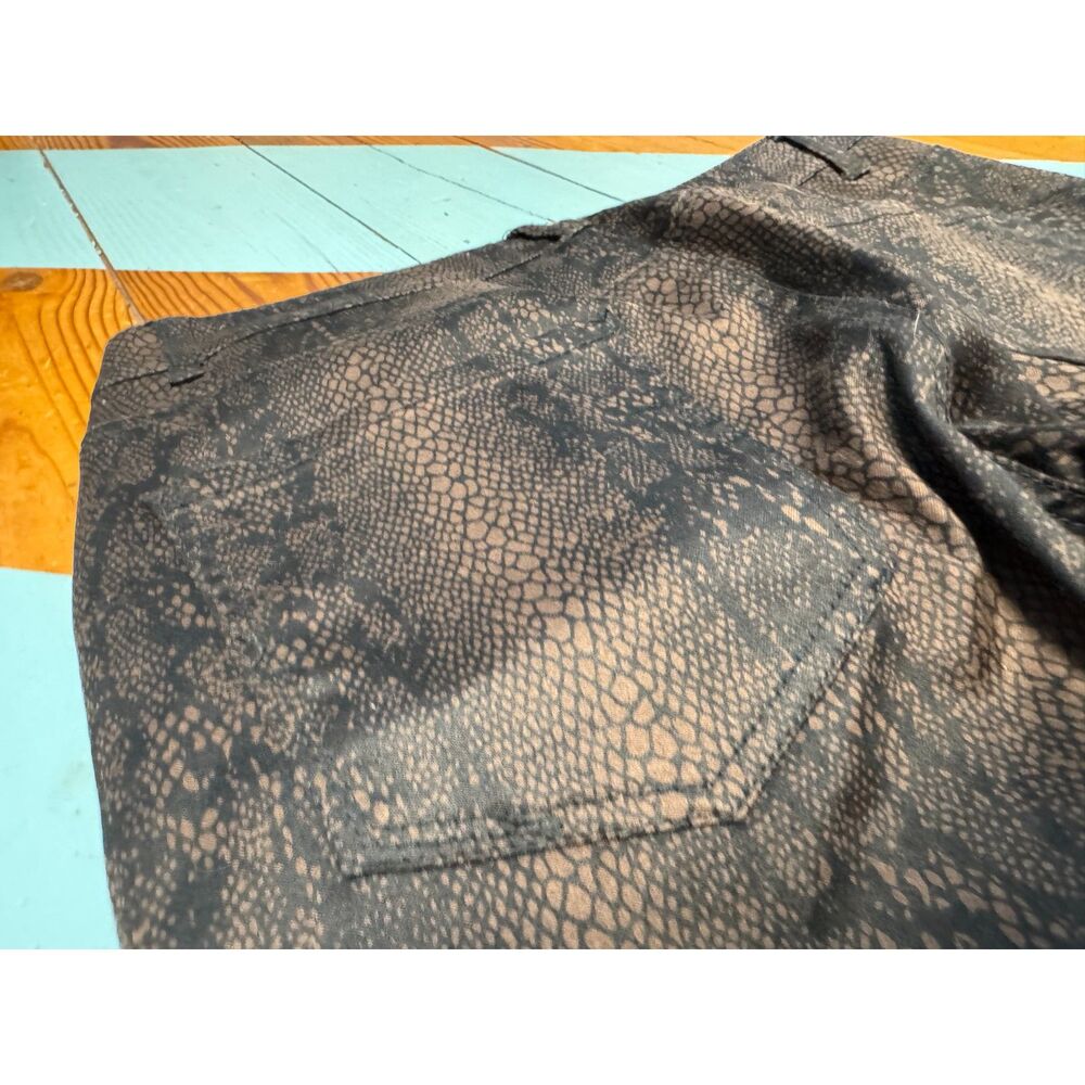 Liverpool Jeans Company Straight Leg Snake Print Jeans Size 12 Brown Black - Picture 6 of 9